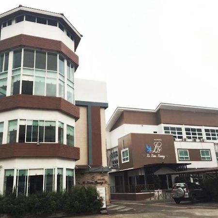 Hotel Le Lerts Living Khonken Kültér fotó
