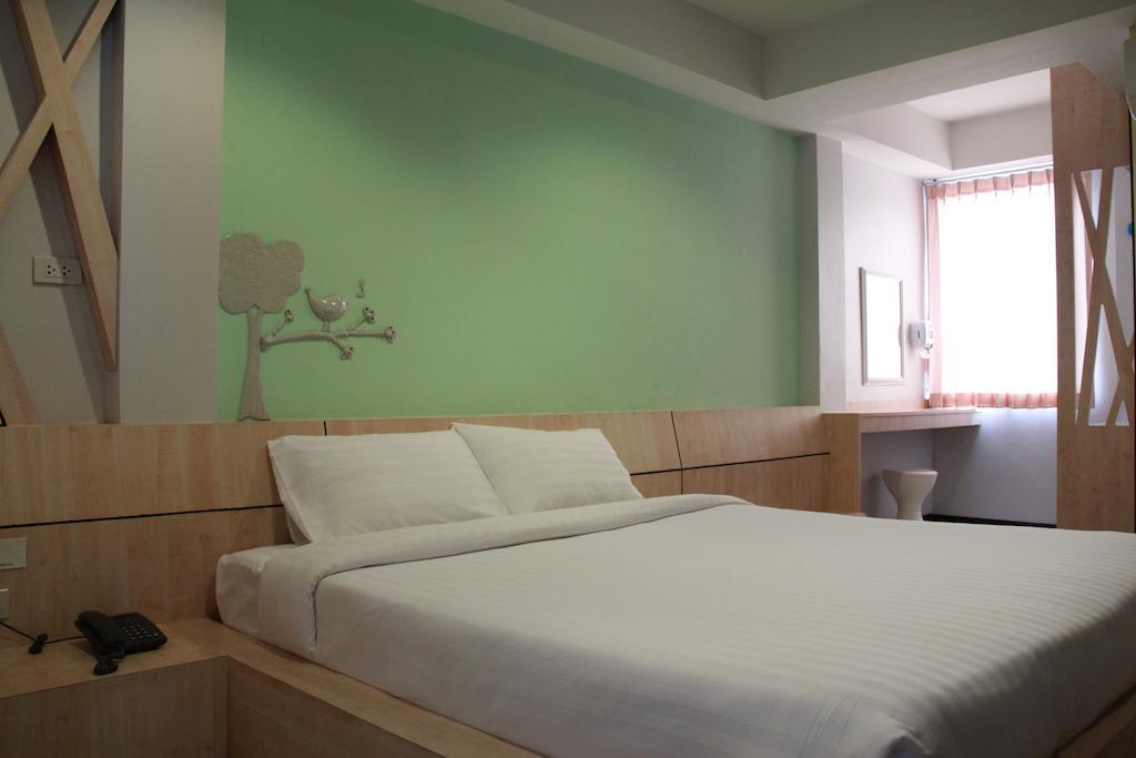 Hotel Le Lerts Living Khonken Kültér fotó