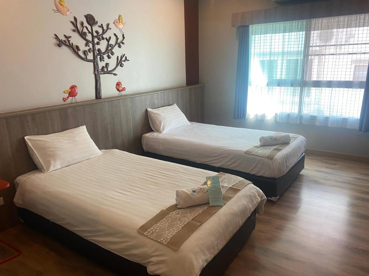 Hotel Le Lerts Living Khonken Kültér fotó