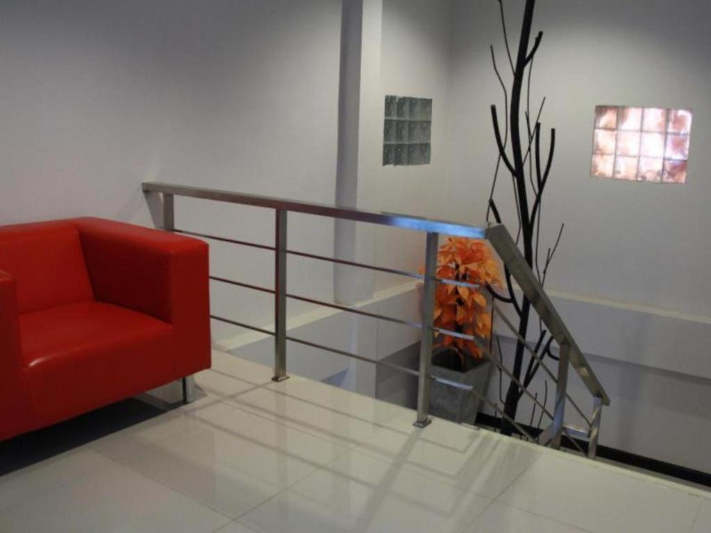 Hotel Le Lerts Living Khonken Kültér fotó