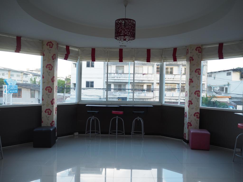 Hotel Le Lerts Living Khonken Kültér fotó