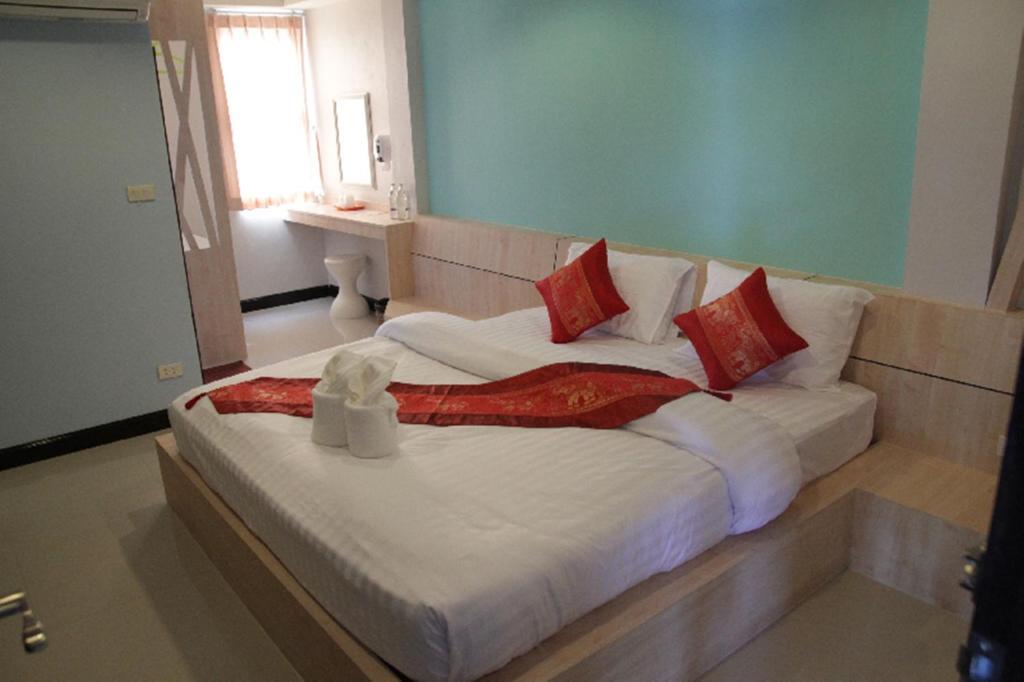 Hotel Le Lerts Living Khonken Kültér fotó